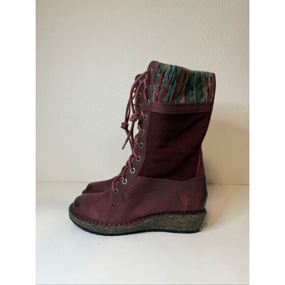 Aetrex Elsa Burgundy Tall Winter Boots Size 6 - Picture 1 of 9
